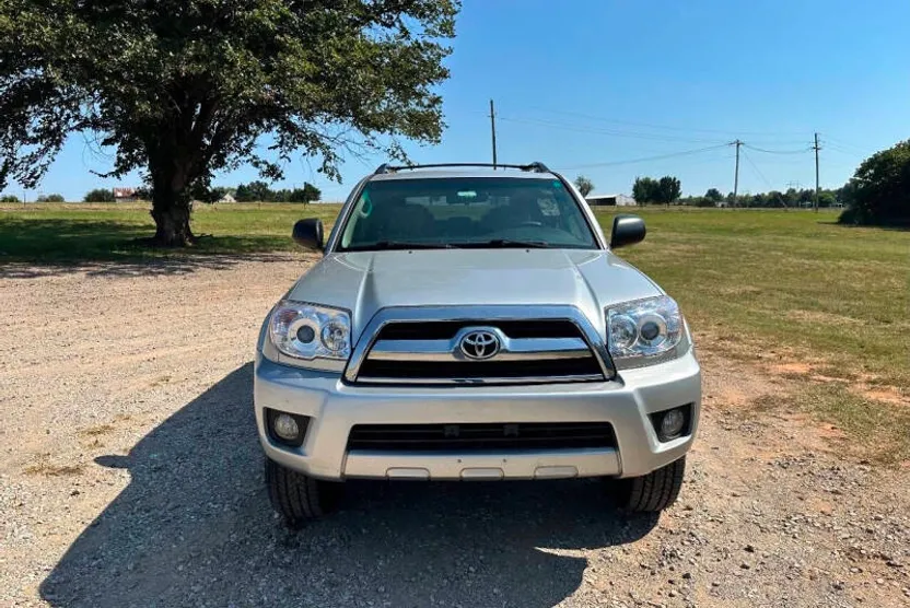 2007 Toyota 4Runner SR5 photo 1