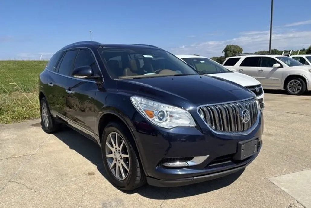 2017 Buick Enclave Leather photo 1