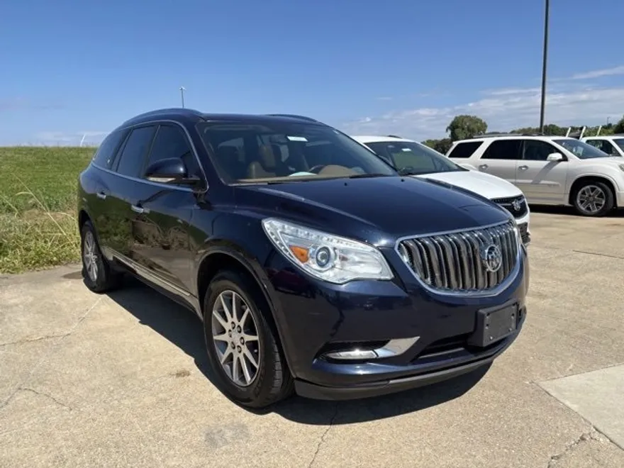 2017 Buick Enclave Leather photo 1