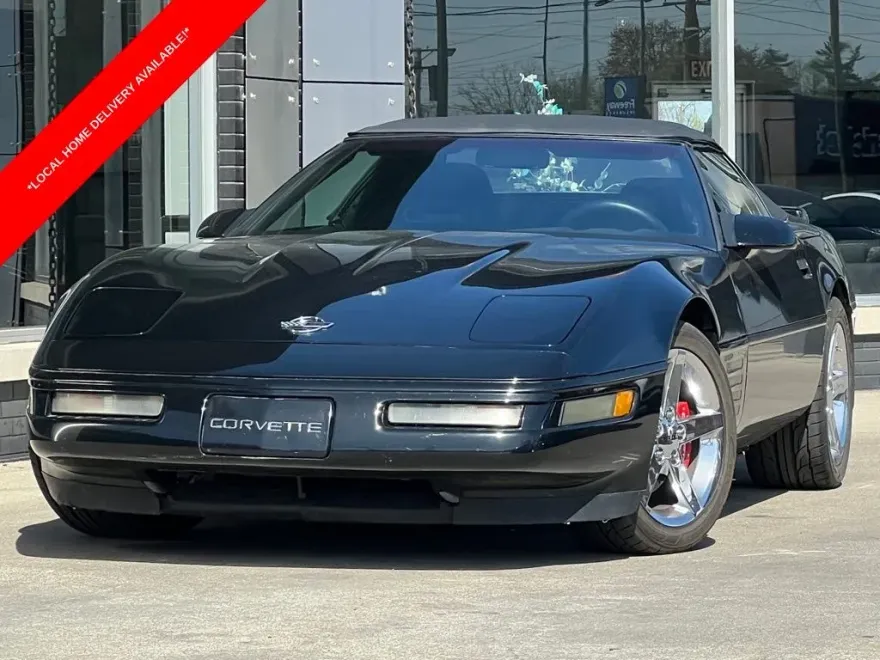1993 Chevrolet Corvette Base photo 1