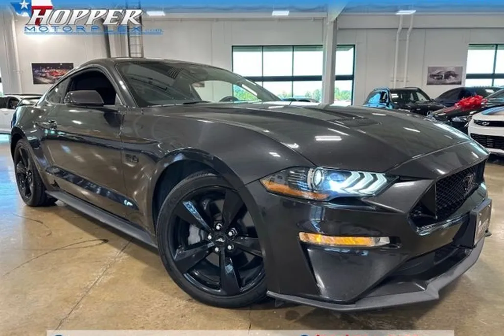 2022 Ford Mustang GT Premium photo 1