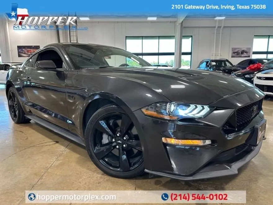 2022 Ford Mustang GT Premium photo 1