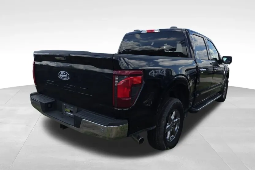 2024 Ford F-150 XLT photo 1