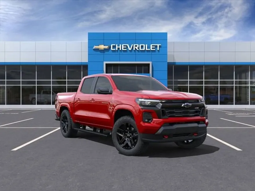 2025 Chevrolet Colorado Z71 photo 1