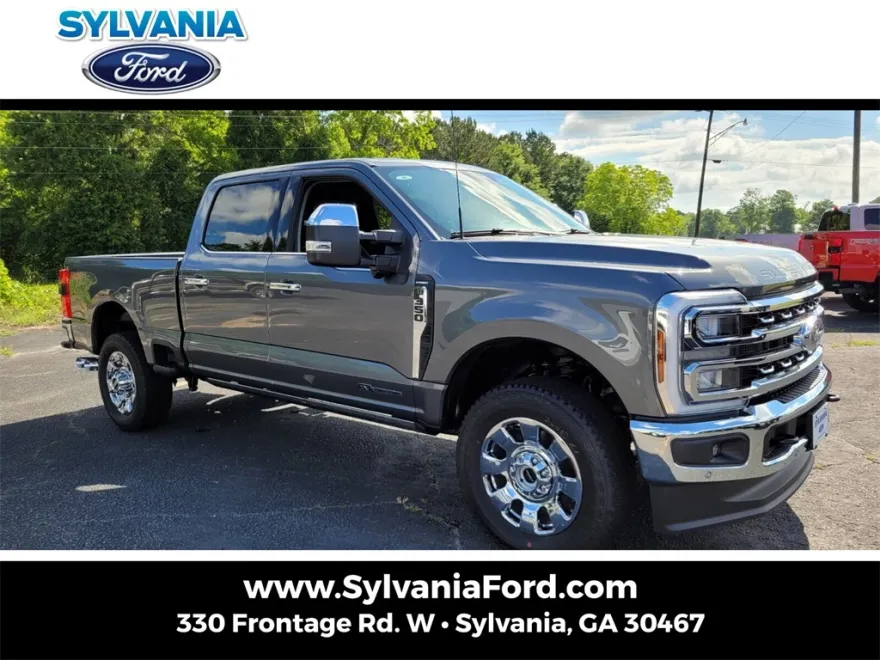 2025 Ford F-350 Lariat photo 1