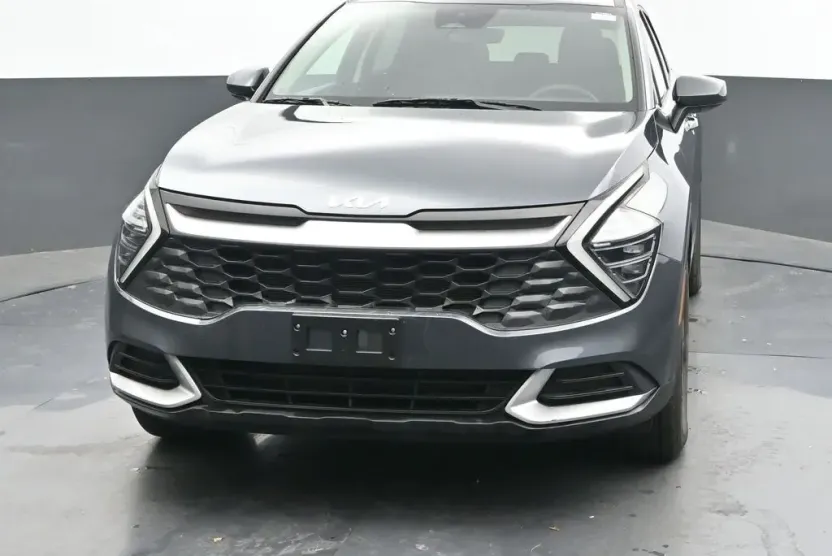 2024 Kia Sportage LX photo 1