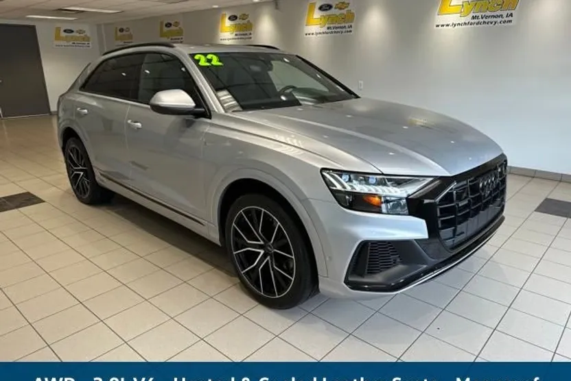 2022 Audi Q8 55 Premium Plus photo 1