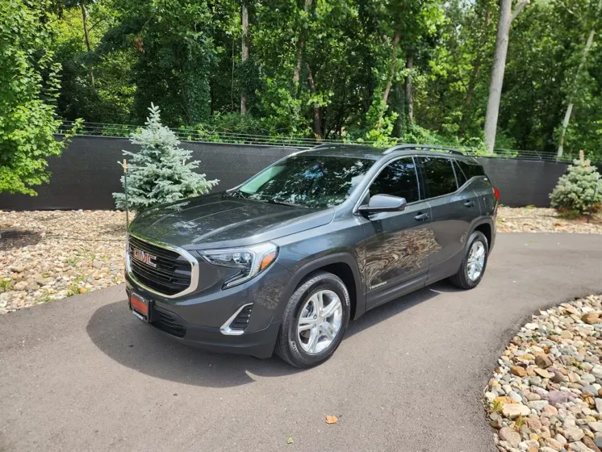 2020 Gmc Terrain SLE photo 1