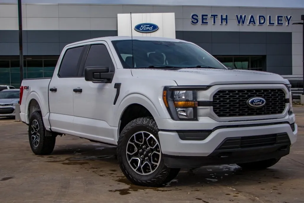 2023 Ford F-150 XL STX FX4 photo 1