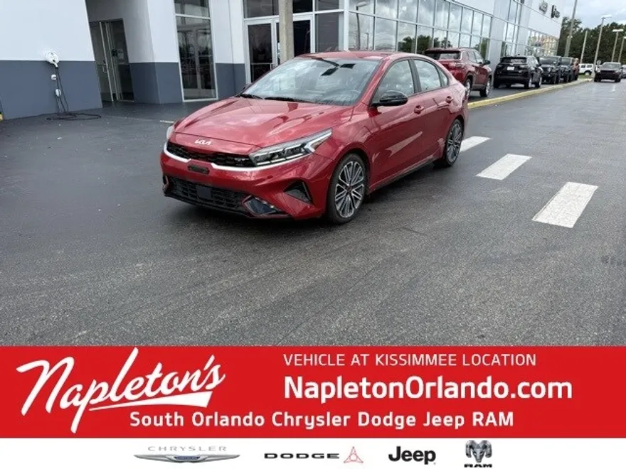 2023 Kia Forte GT photo 1