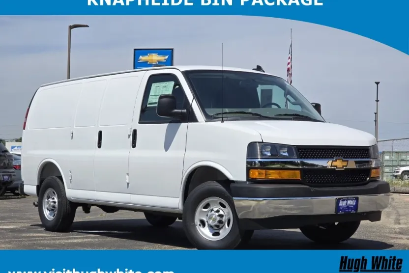 2025 Chevrolet Express Cargo Van photo 1