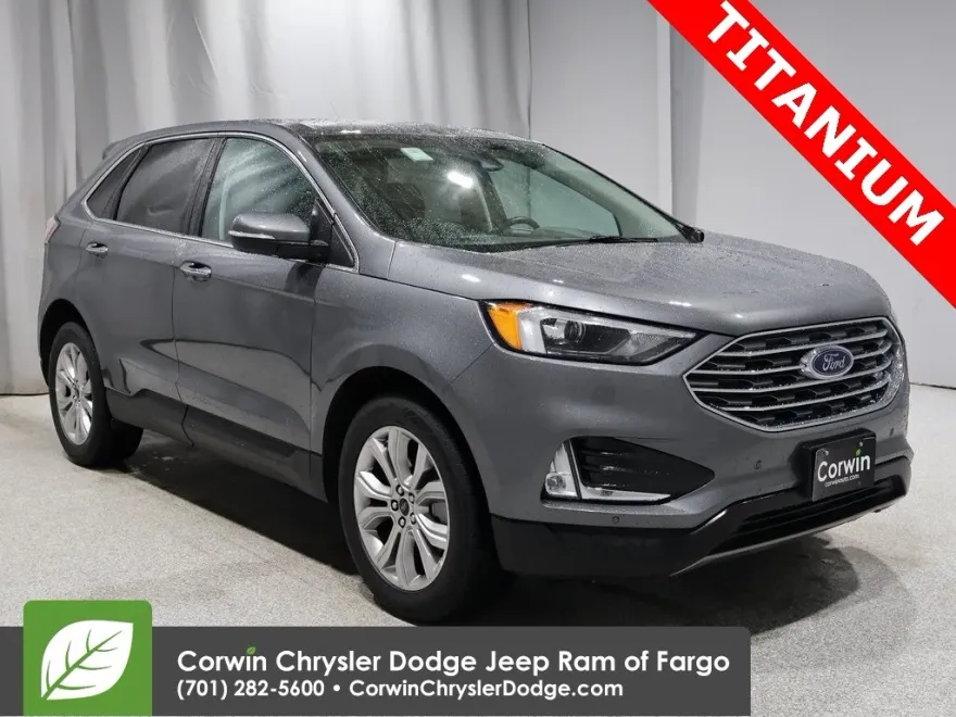 2024 Ford Edge Titanium photo 1