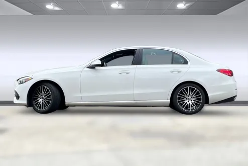 2022 Mercedes Benz C 300 Sedan photo 2