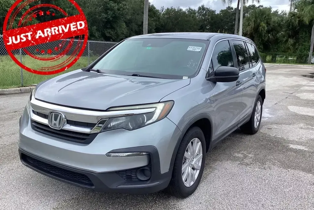 2019 Honda Pilot LX photo 1