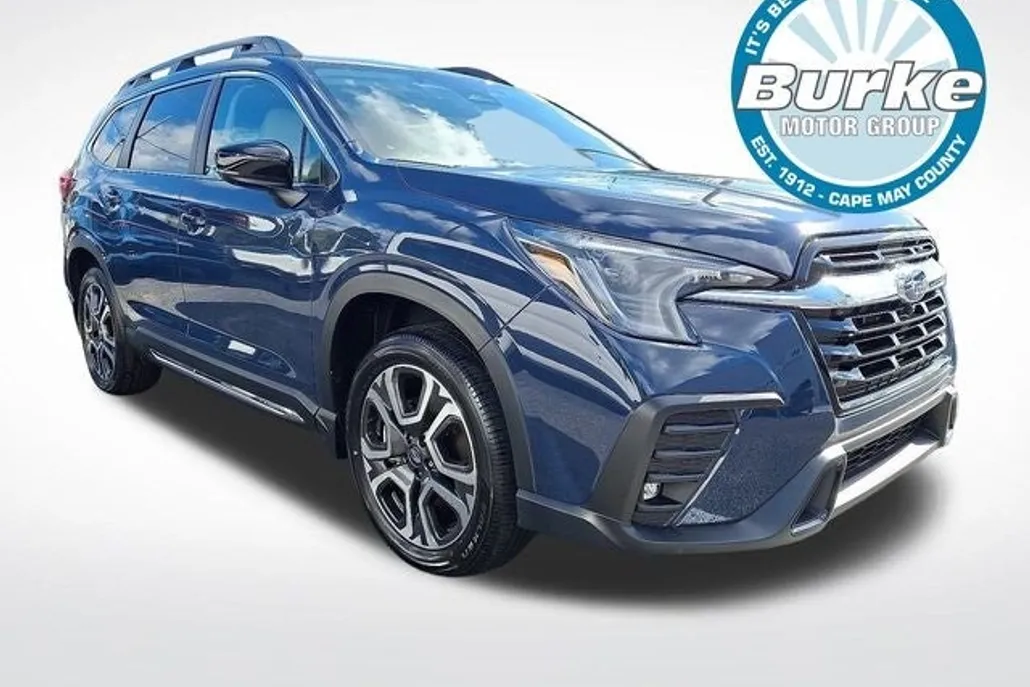 2025 Subaru Ascent Limited photo 1
