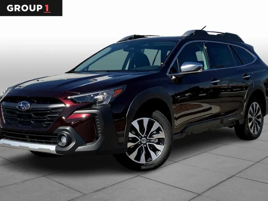 2025 Subaru Outback Touring XT photo 1