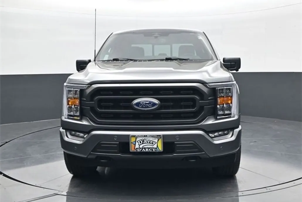 2023 Ford F-150 XLT photo 1