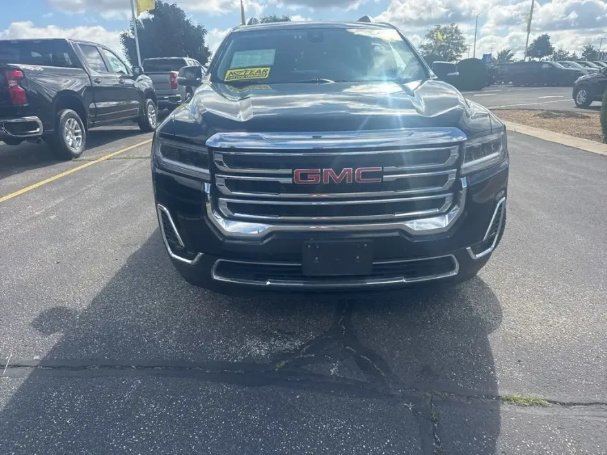 2023 Gmc Acadia SLT photo 1