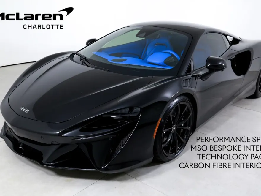 2024 Mclaren ARTURA photo 1