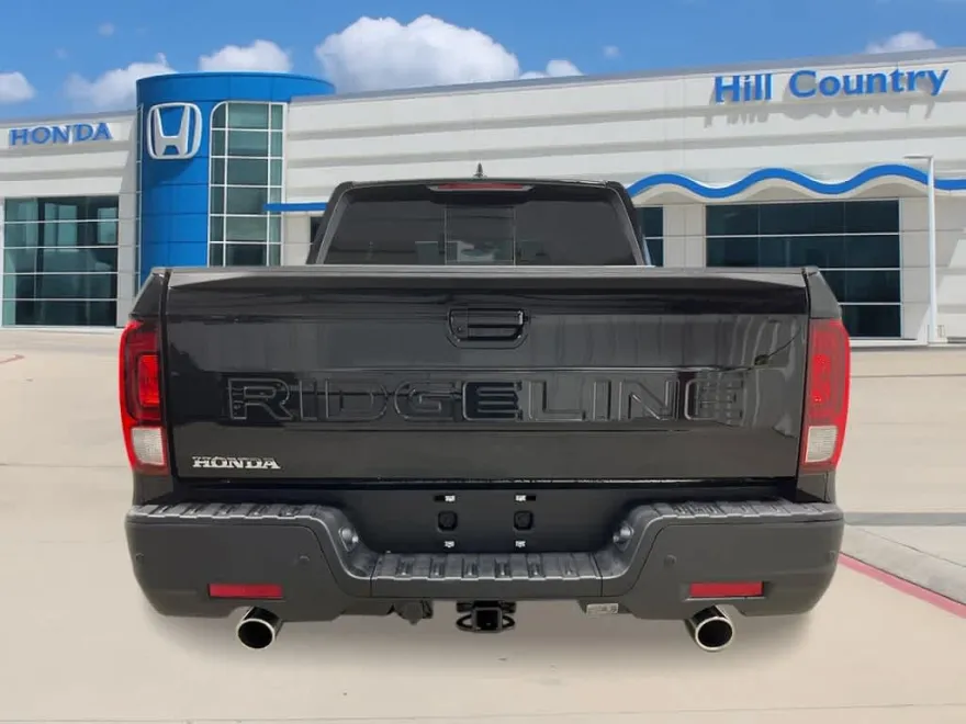 2026 Honda Ridgeline Black Edition photo 1