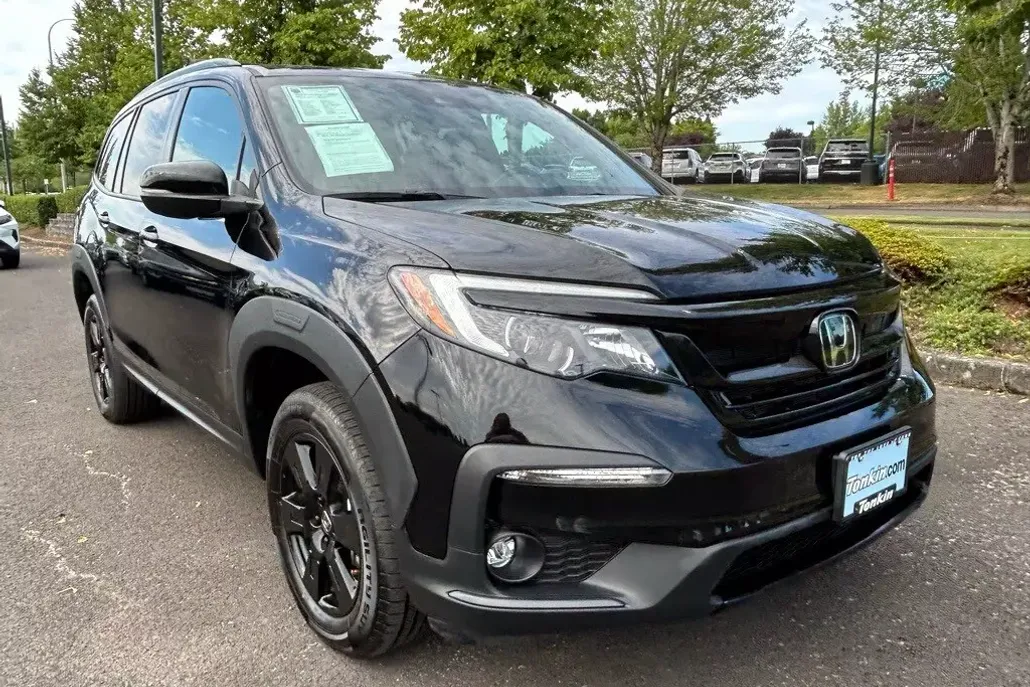2022 Honda Pilot TrailSport photo 1