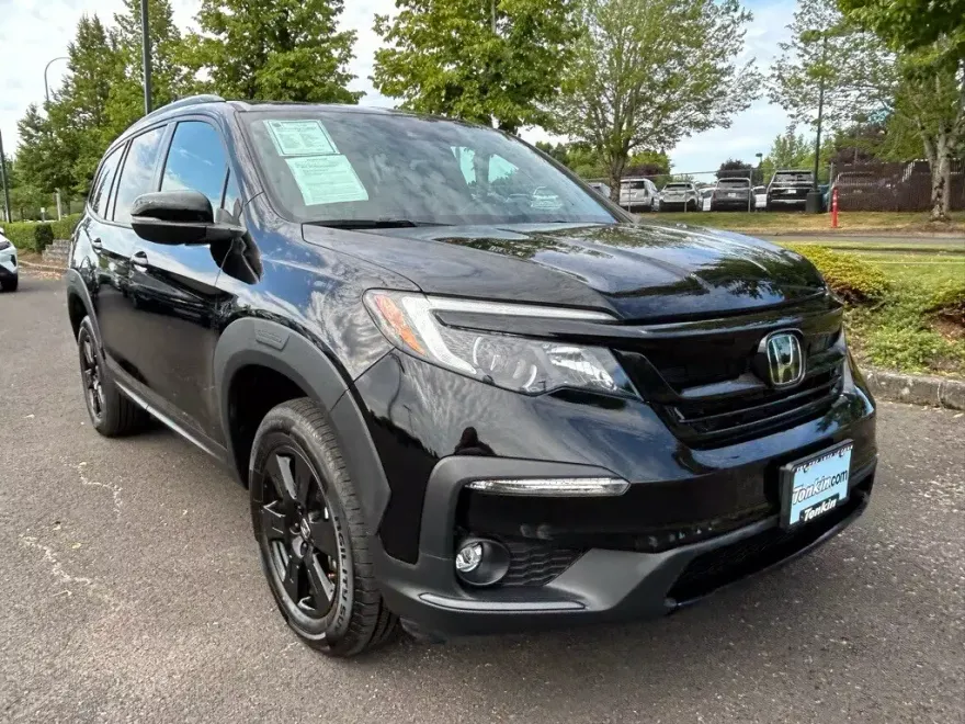2022 Honda Pilot TrailSport photo 1