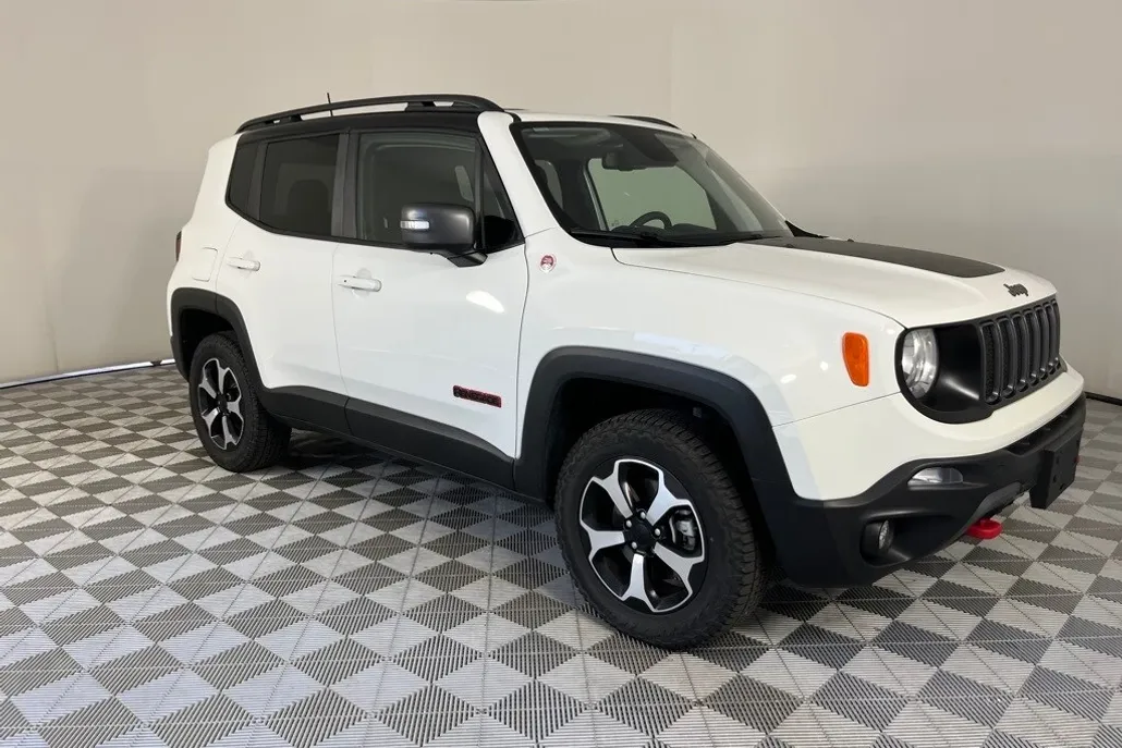 2020 Jeep Renegade Trailhawk photo 1