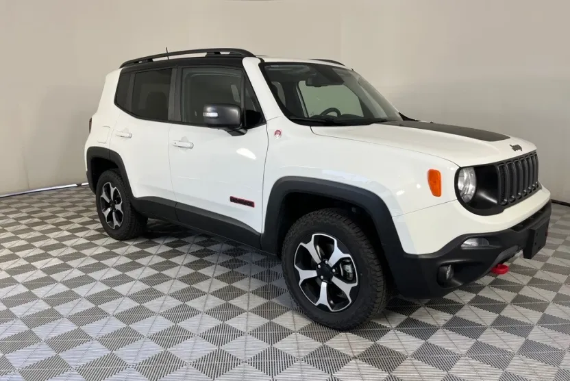 2020 Jeep Renegade Trailhawk photo 1