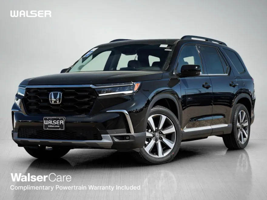 2025 Honda Pilot Touring photo 1