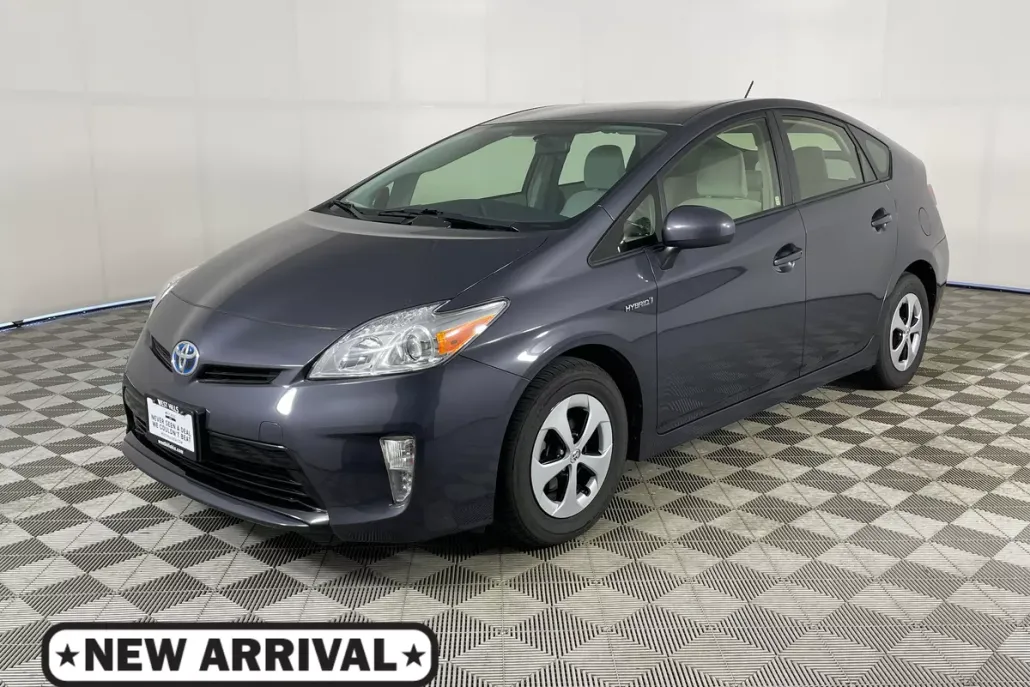 2015 Toyota Prius Persona Series photo 1