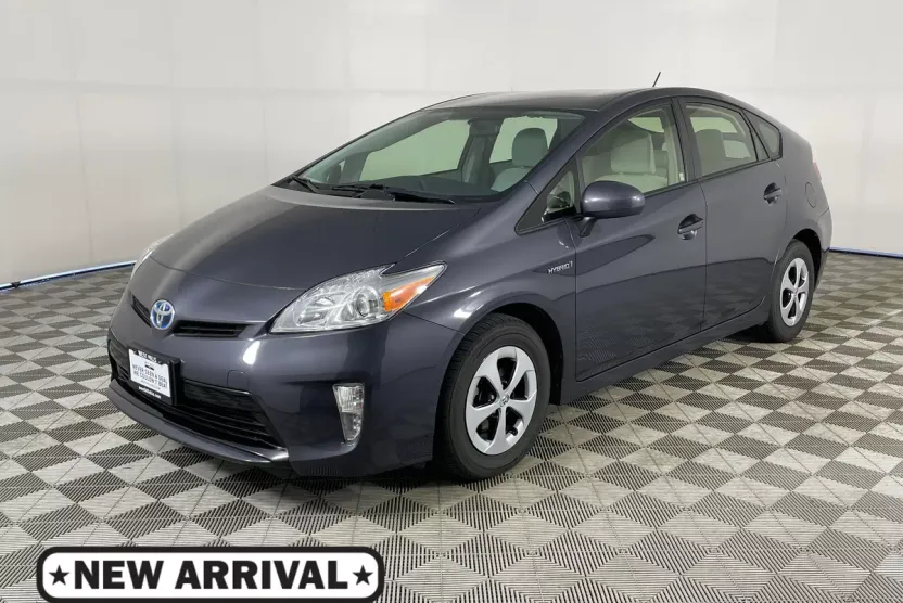 2015 Toyota Prius Persona Series photo 1