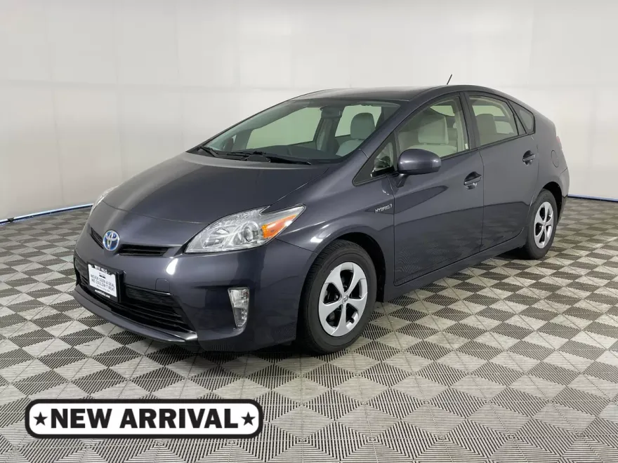 2015 Toyota Prius Persona Series photo 1