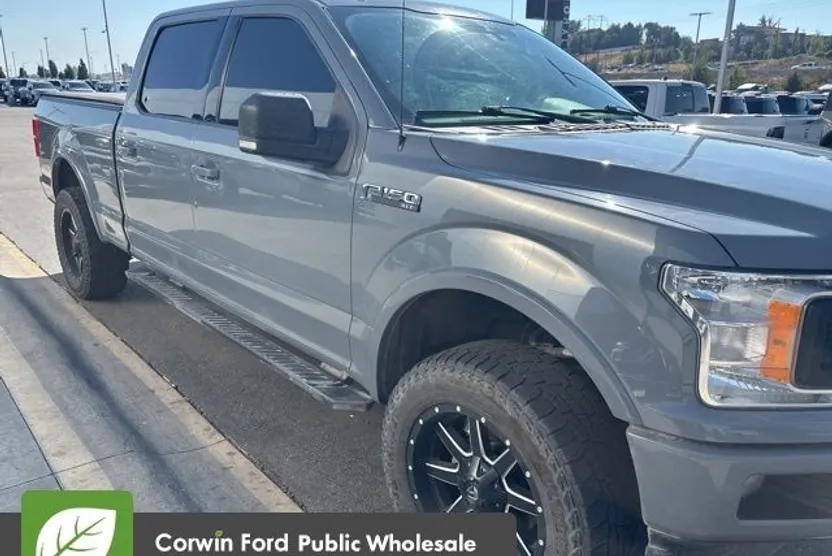 2019 Ford F-150 XLT photo 1