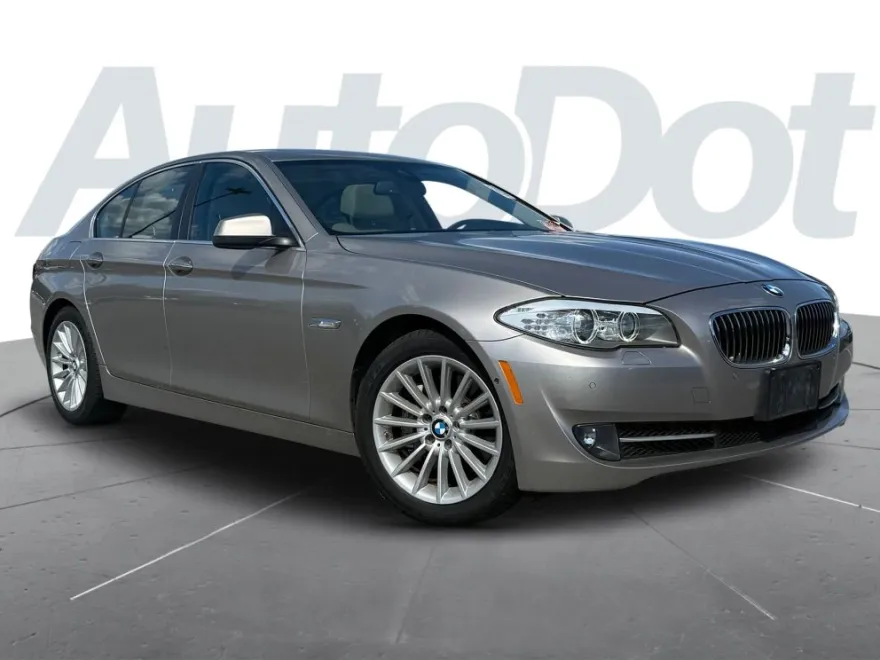 2013 Bmw 535i 5-Series photo 1