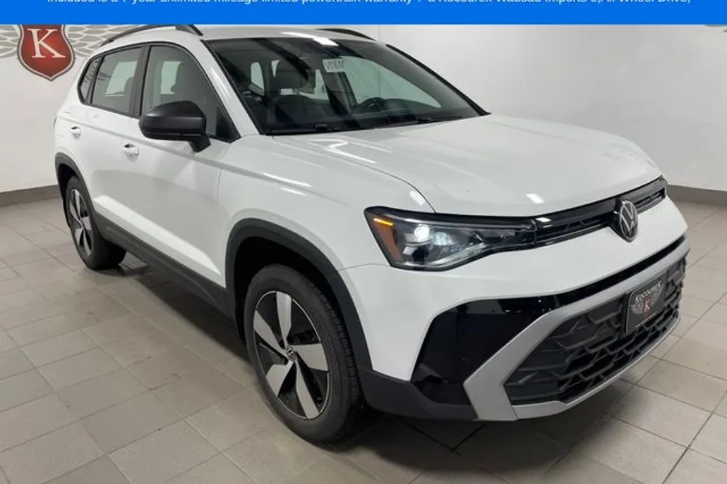 2025 Volkswagen Taos S photo 1