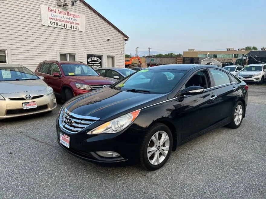 2011 Hyundai Sonata Limited 2.0T photo 1