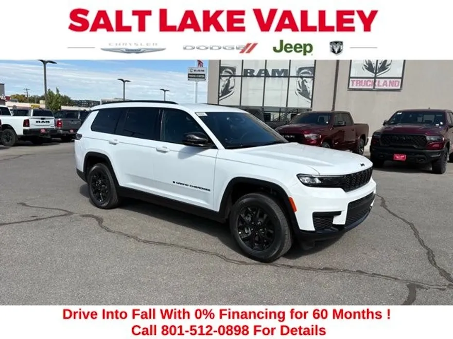 2025 Jeep Grand Cherokee Laredo Altitude photo 1