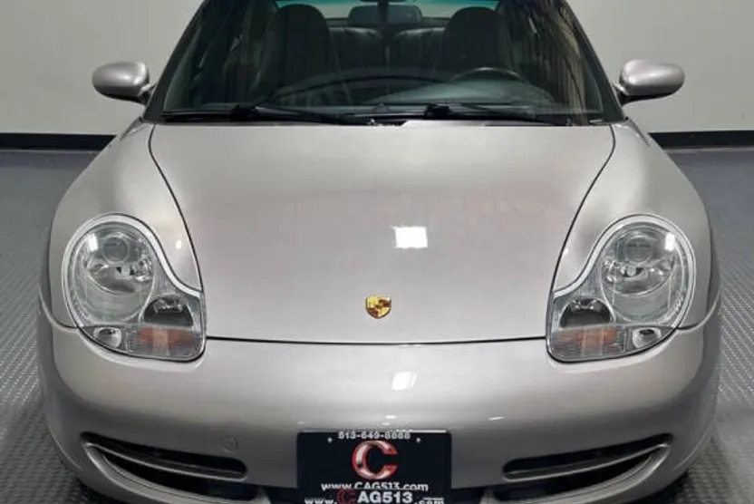 2001 Porsche 911 Coupe photo 1