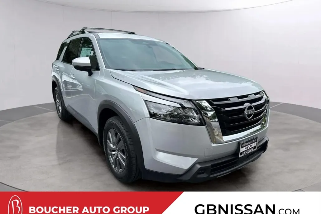 2025 Nissan Pathfinder SV photo 1