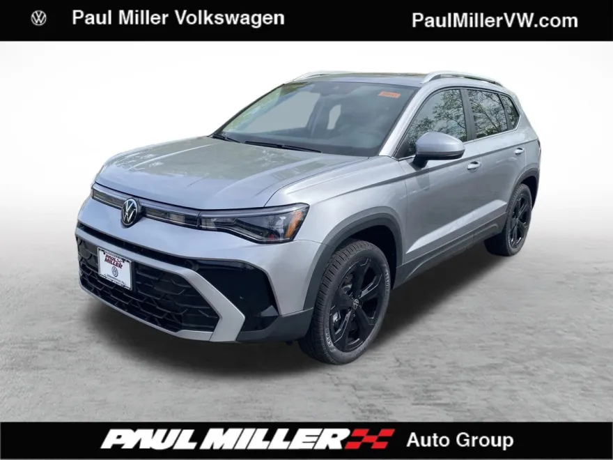 2025 Volkswagen Taos SEL photo 1