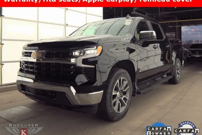 2022 Chevrolet Silverado 1500 LT photo 1