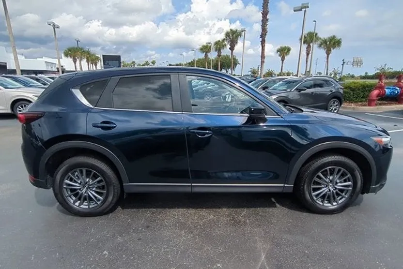 2020 Mazda CX-5 Touring photo 1