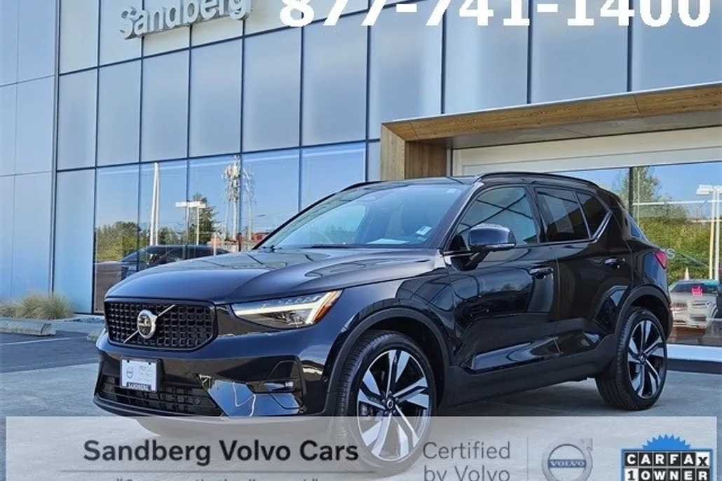 2024 Volvo XC40 Ultimate photo 1