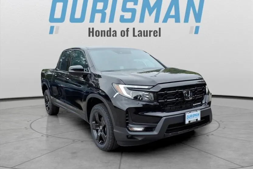 2025 Honda Ridgeline Black Edition photo 1