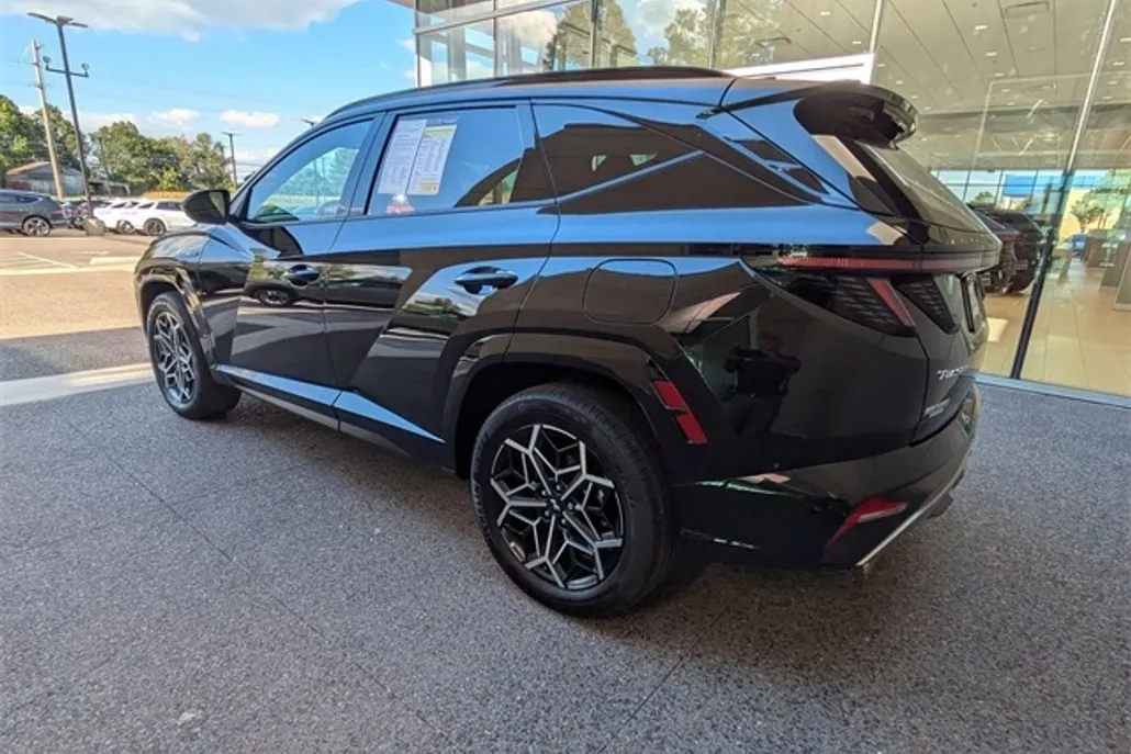 2024 Hyundai Tucson Hybrid N Line photo 1