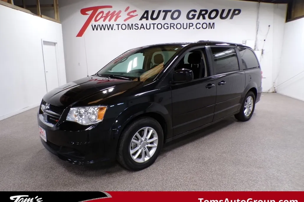 2016 Dodge Grand Caravan SXT photo 1