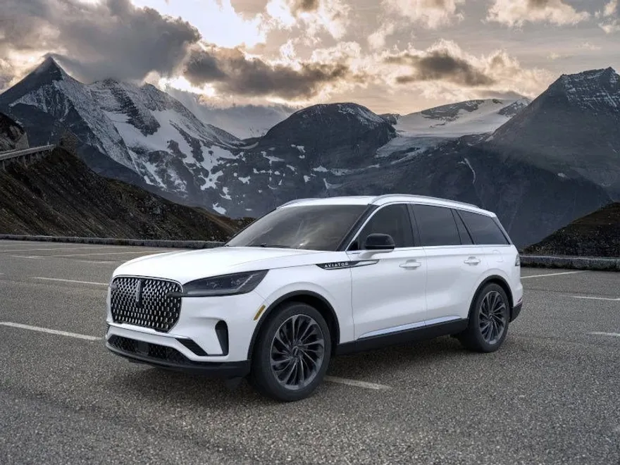 2025 Lincoln Aviator Reserve photo 1
