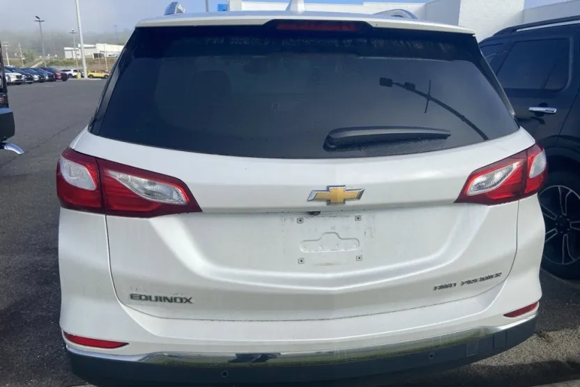 2021 Chevrolet Equinox Premier photo 1