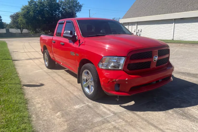 2017 Ram 1500 Tradesman photo 1
