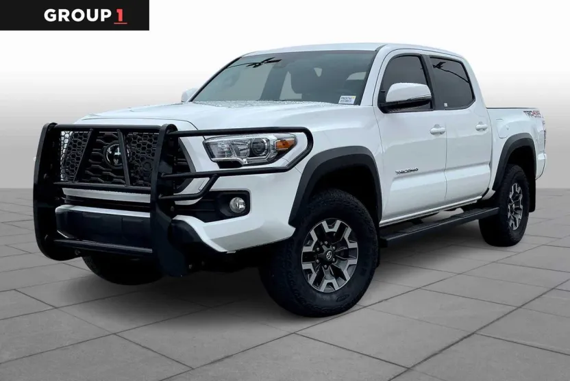 2023 Toyota Tacoma TRD photo 1